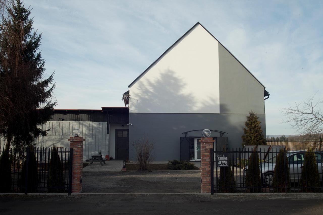 Folwark Boguszyn Klodzko